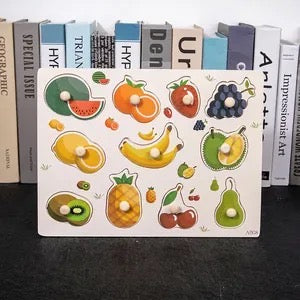 Wooden Peg Puzzle toy-insects